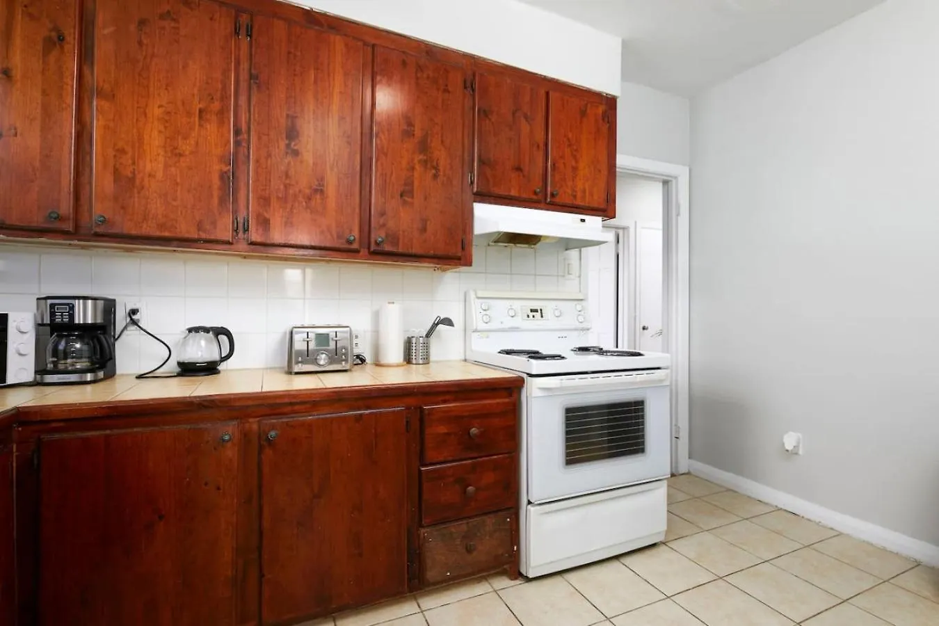 Beautiful 2Br On Walkley Apartment Montreal Canada
